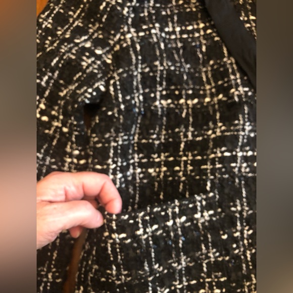 Tweed Boucle Jacket - Picture 12 of 16